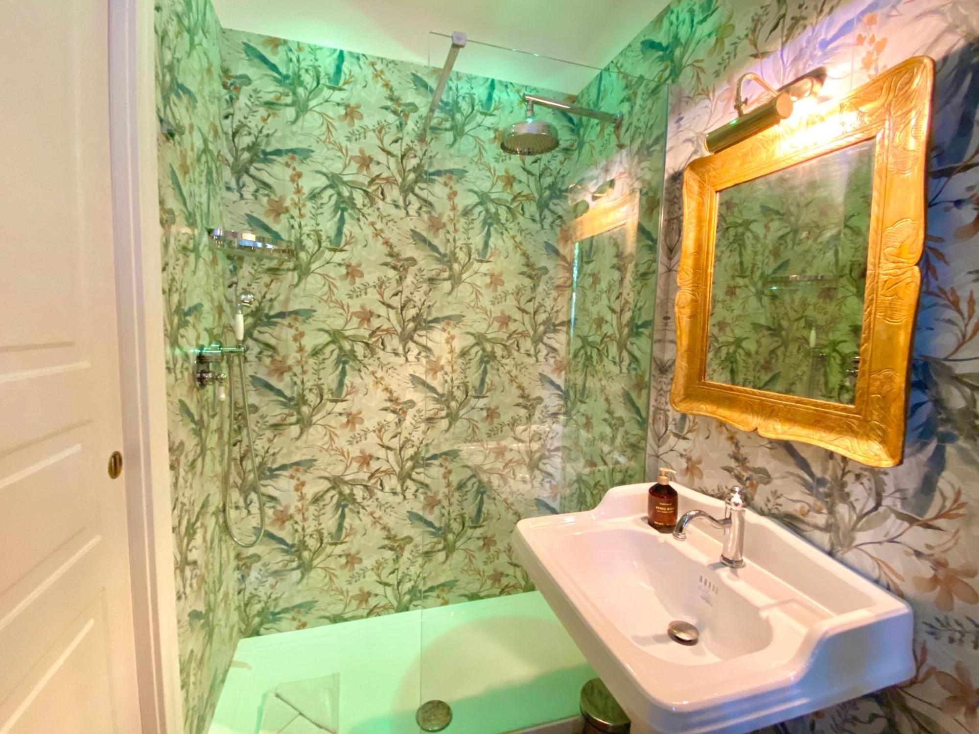 Queen Of Rome Luxury Rooms Exteriér fotografie